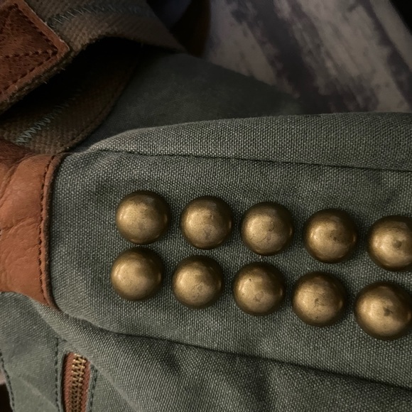 Lucky Brand Shoulder Bag - Picture 8 of 16